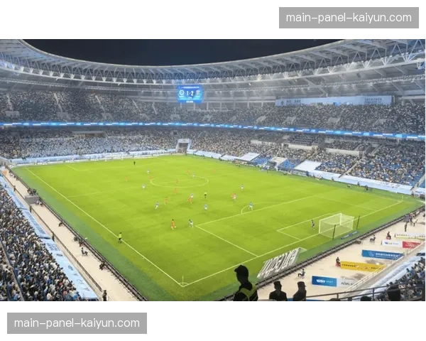 【2026年4月中超联赛·赛事筹办·场馆“专业足球场建设潮继续，新工体草皮养护升级以应对更高比赛强度”